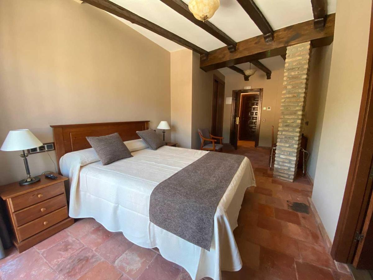 Hotel Rural El Lagar De Nemesio Perales de Tajuna Ngoại thất bức ảnh